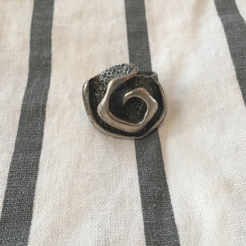 Sterling Silpada Oxidized Swirl Ring size 6